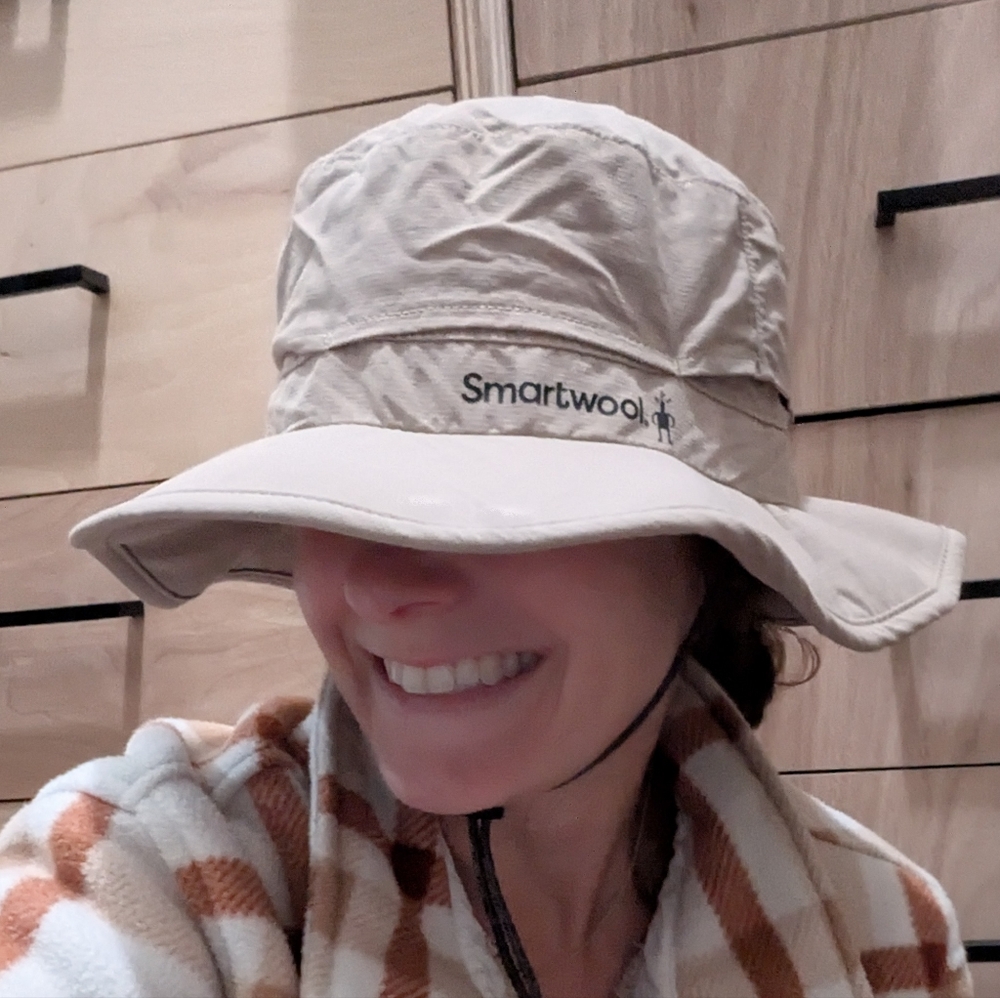Smartwool Women's Tan Sun Hat /Bucket Hat